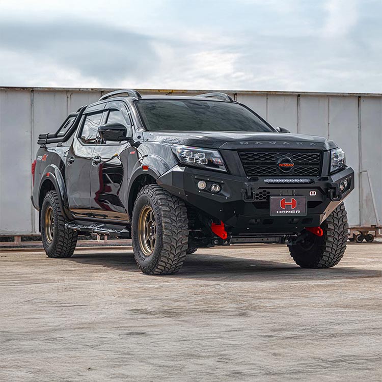 Hamer 4x4 King Series Bullbar w/ 3.5T Recovery Points (2021+ Nissan Navara) (view 3)