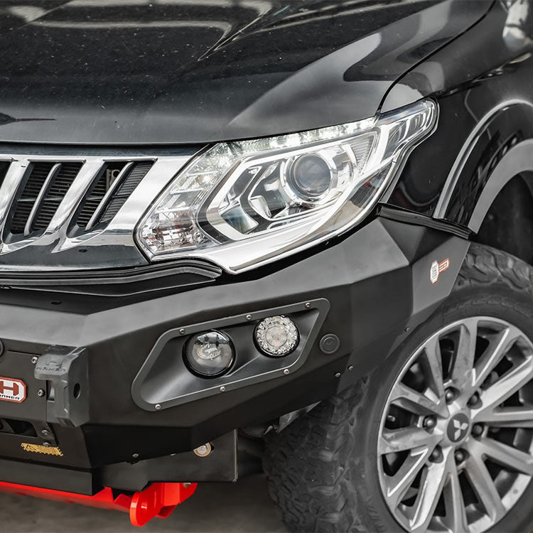 Hamer 4x4 King Series Bullbar - 4WD models only (2015-2018 Mitsubishi Triton MQ) (view 3)