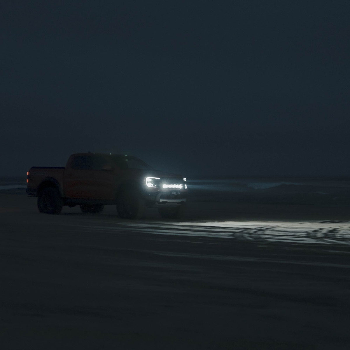 ALTIQ 32" Behind the Grille LED Light Bar Kit (Next Gen Ranger Raptor) (view 3)