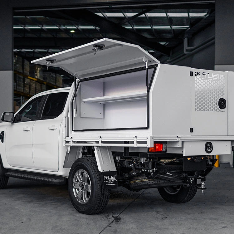 TUS Offroad Tradie Series 1800mm Side Opening Tool Box w/ No Drawers - Checkerplate (view 3)
