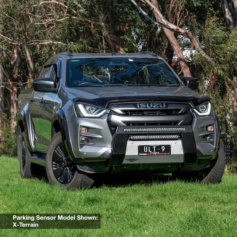 Ultimate9 "ULTIMATE" Nudge Bar w/ 30 Inch LED Light Bar (Isuzu D-Max 2020 - 2024 RG W Parking Sensors)