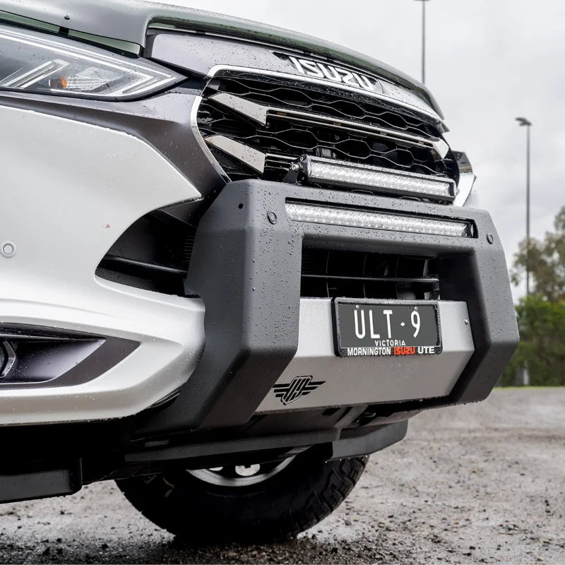 Ultimate9 "ULTIMATE" Nudge Bar w/ 30 Inch LED Light Bar (ISUZU MU-X 2021 - 2025 RJ)