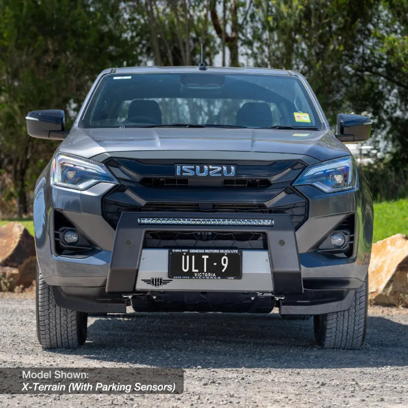 Ultimate9 "ULTIMATE" Nudge Bar w/ 30 Inch LED Light Bar (Isuzu D-Max 2024+ RG Facelift W Parking Sensors)