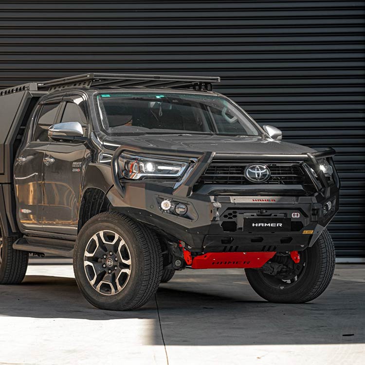 Hamer 4x4 King Series Plus Bullbar w/ 3.5T Recovery Points - Flares (2020-2023 Toyota Hilux Revo) (view 2)