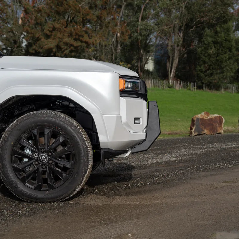 Ultimate9 "ULTIMATE" Nudge Bar w/ 30 Inch LED Light Bar (Toyota Landcruiser Prado 2024+ GX, GXL, Altitude)