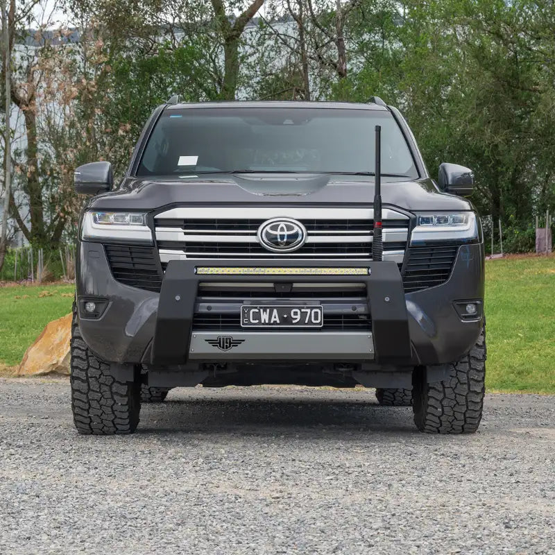 Ultimate9 "ULTIMATE" Nudge Bar w/ 30 Inch LED Light Bar (Toyota Landcruiser 300 Series 2021+)