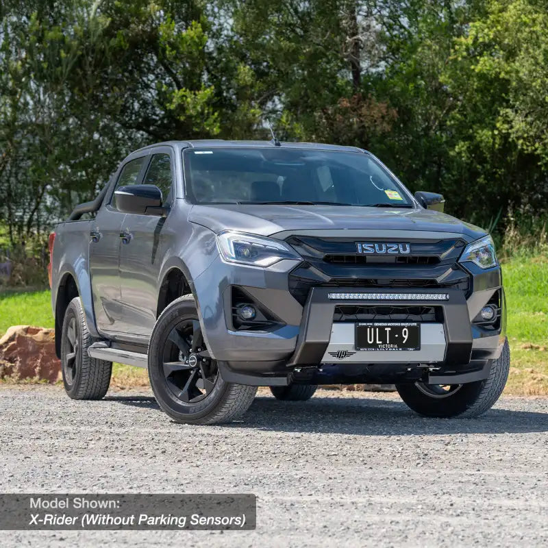 Ultimate9 "ULTIMATE" Nudge Bar w/ 30 Inch LED Light Bar (Isuzu D-Max 2024+ RG Facelift W/O Parking Sensors)