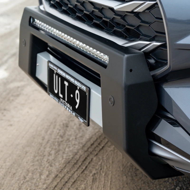 Ultimate9 "ULTIMATE" Nudge Bar w/ 30 Inch LED Light Bar (ISUZU MU-X 2025+ RJ Facelift)