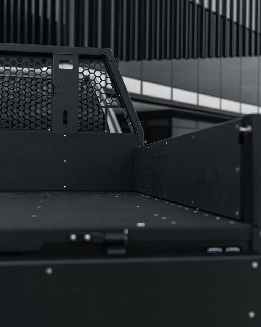 dr2 tray deck